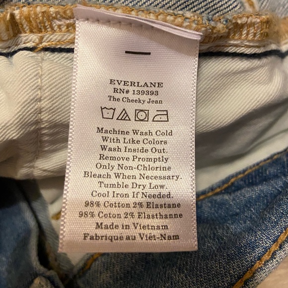 Everlane The Japanese Denim Cheeky Jean - Picture 8 of 11